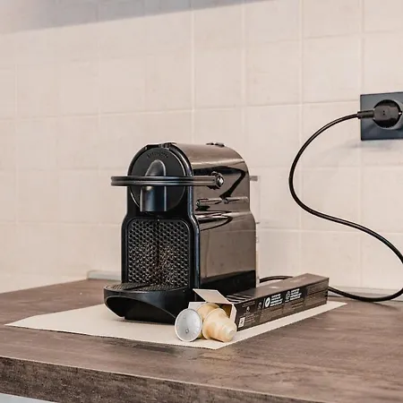 La Quiete Del Pero Fiorito In The Langhe