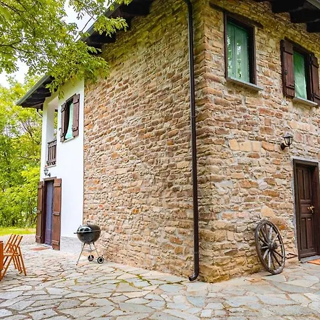 Βίλα La Quiete Del Pero Fiorito In The Langhe