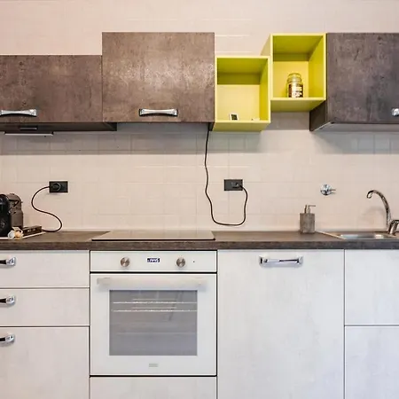 La Quiete Del Pero Fiorito In The Langhe Βίλα