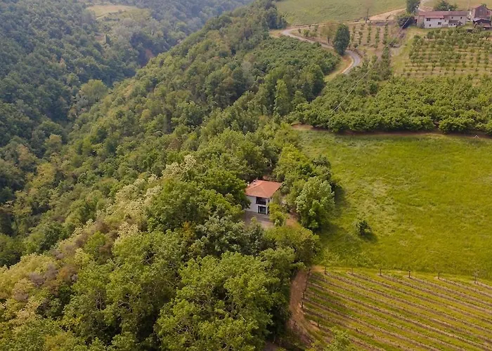 La Quiete Del Pero Fiorito In The Langhe ヴィラ Monastero Bormida