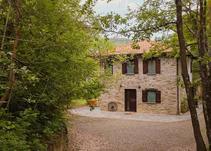 La Quiete Del Pero Fiorito In The Langhe ヴィラ